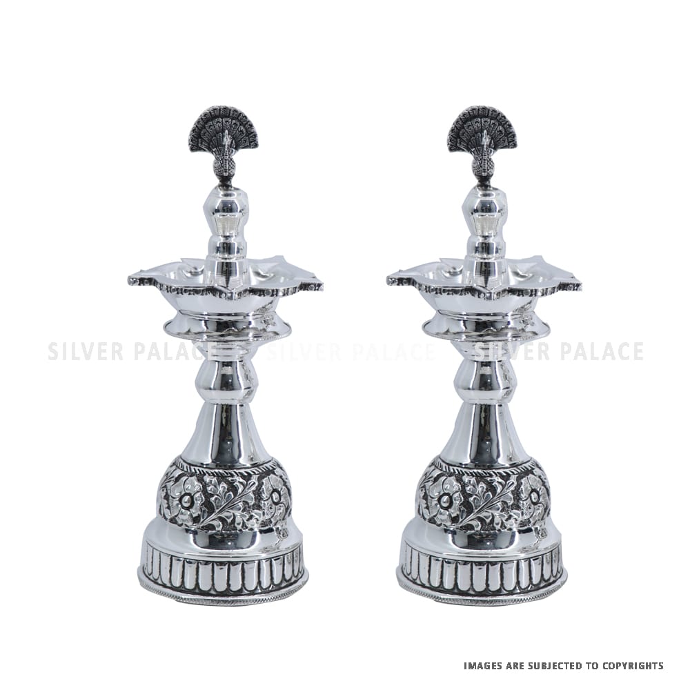 Casting Annam Antic Lamp