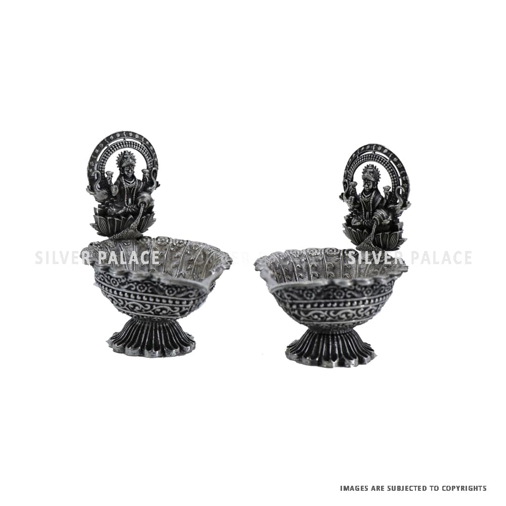 Embossed Lakshmi Lamp