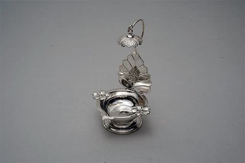 Load image 1 in gallery view