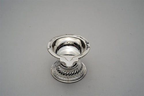 Load image 1 in gallery view