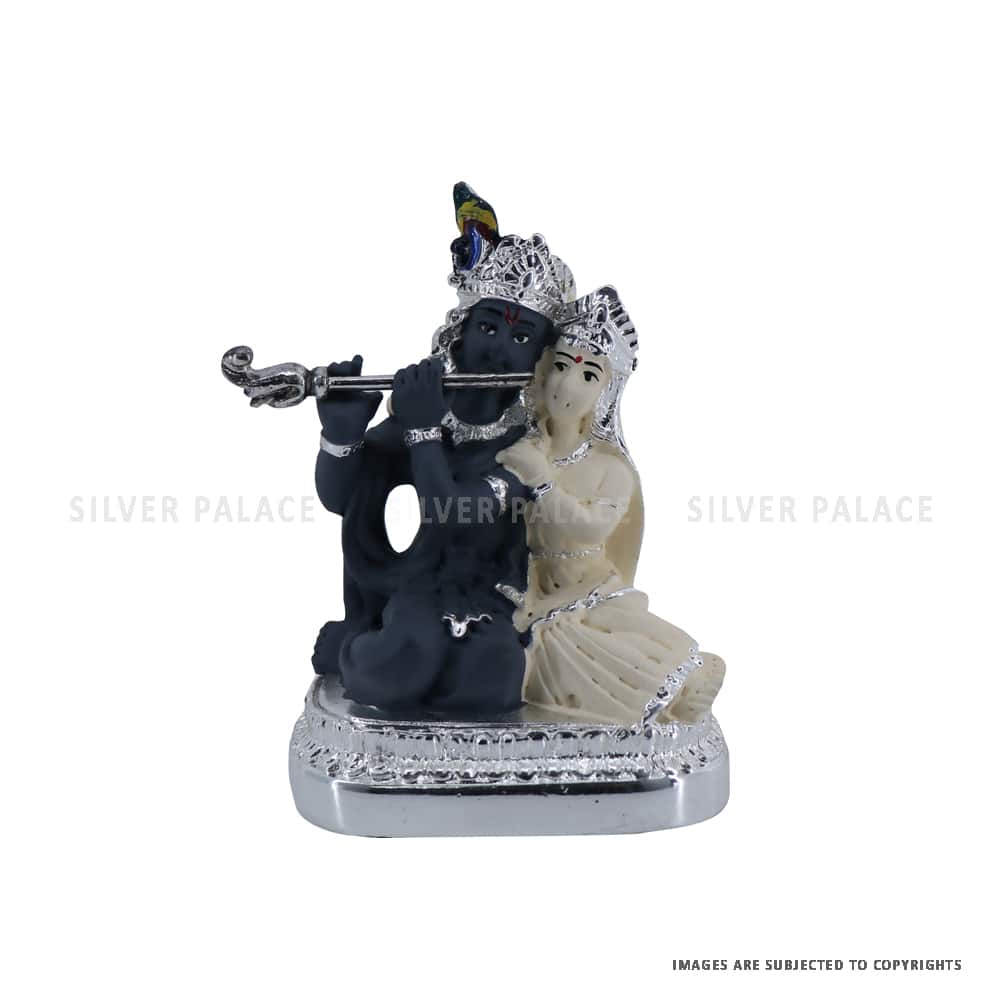 Radha & Krishnar Statue